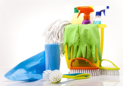 Landlord-ready move out cleaning for a vacant property